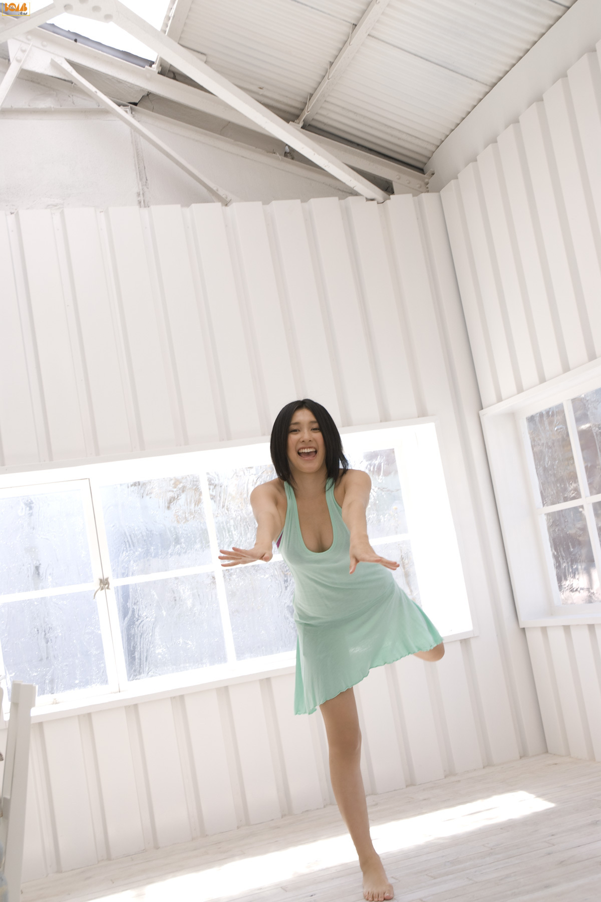 山崎真実 Mami Yamasaki ASIA Bomb.TV Pictures CD12